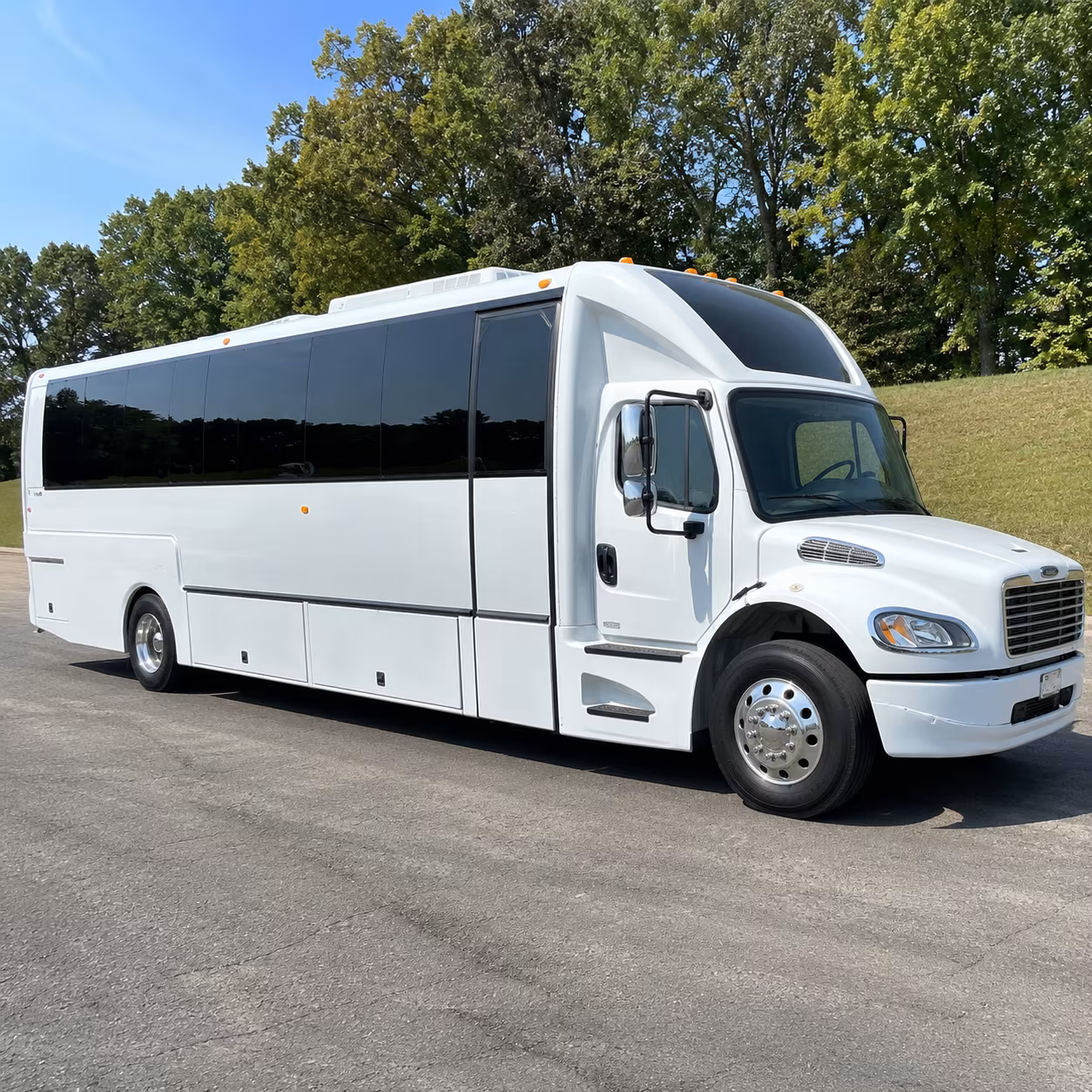 Rent a Bus to Connecticut's Beardsley Zoo