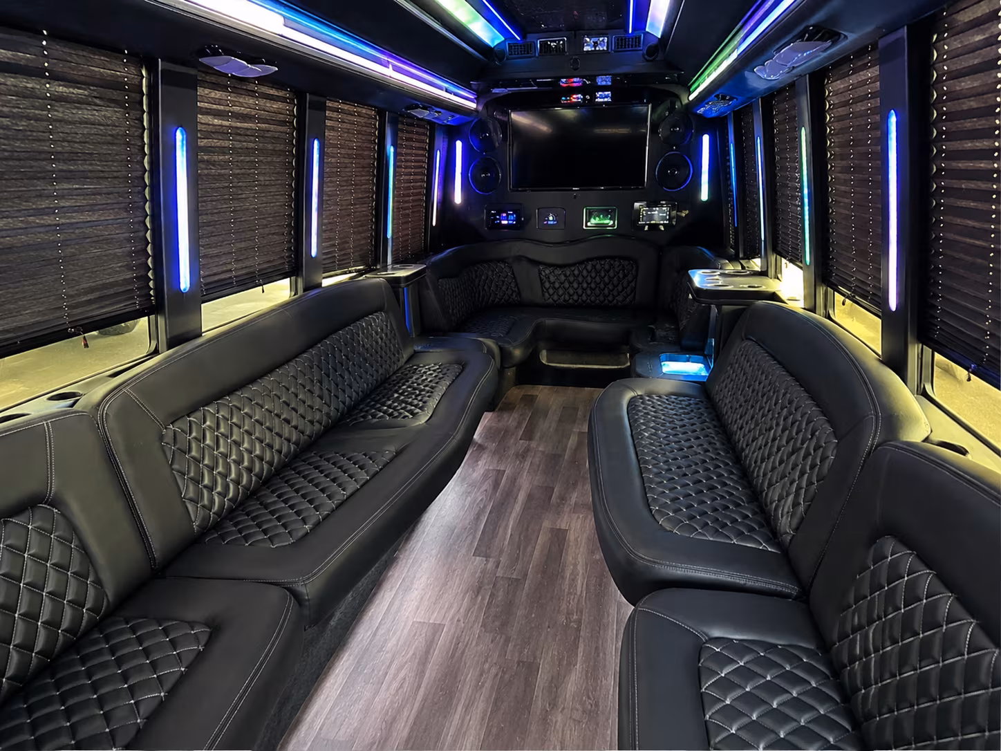New Rochelle Homecoming & Prom Party Bus Rentals