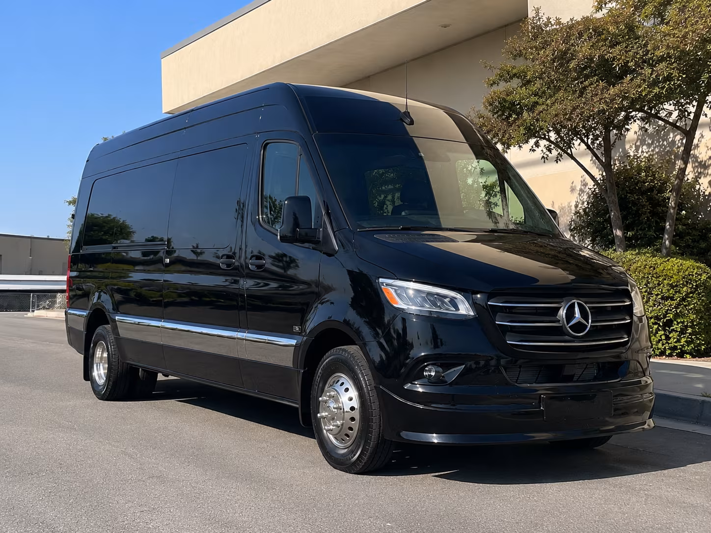 Stamford Wedding Transportation & Shuttle Service