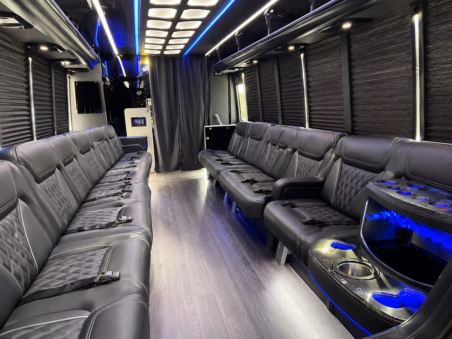 Yonkers Birthday, Sweet 16, & Quinceañera Party Bus Rentals